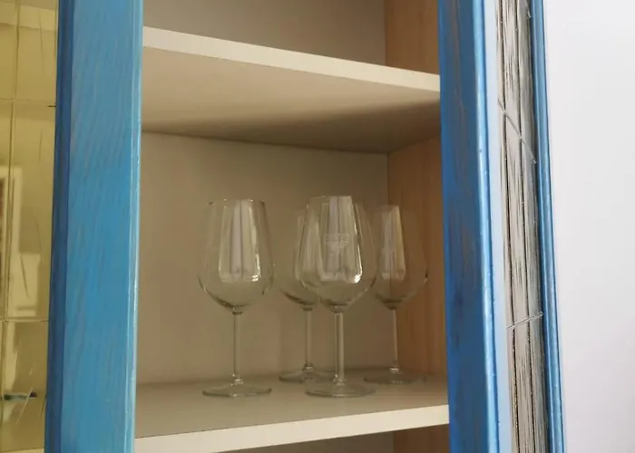 Casa Pelagos A 50mt Dal Mare דירה ניקוטרה