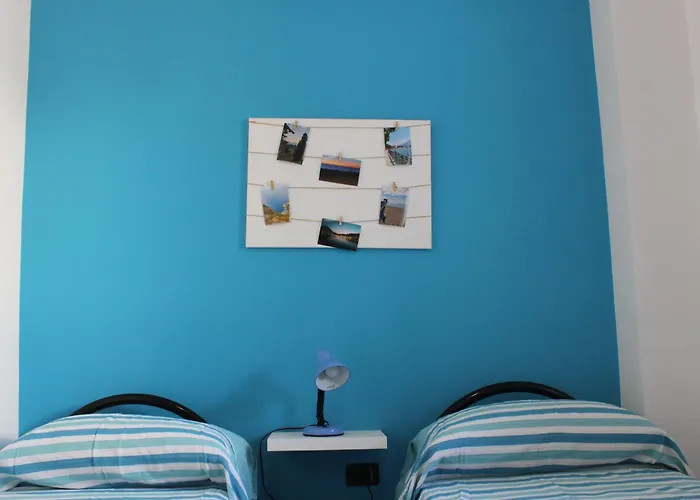 Casa Pelagos A 50mt Dal Mare דירה ניקוטרה